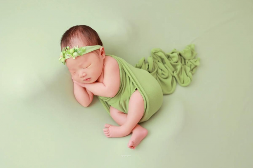 海东宝宝几个月可以出门